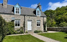 Burnside Cottage On The Blarich Estate